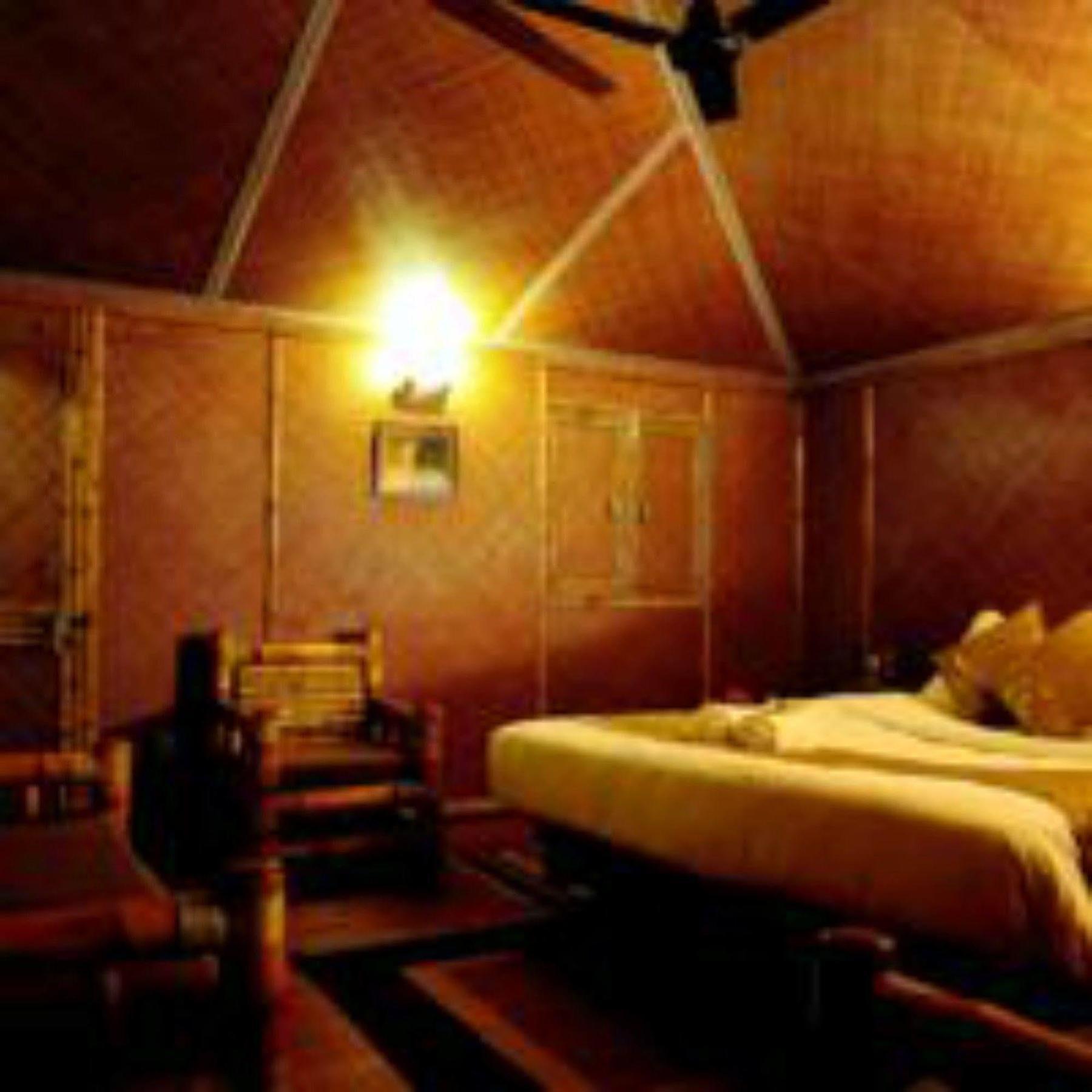 Lemon Tree Wildlife Resort, Bandhavgarh Tala  Exterior photo
