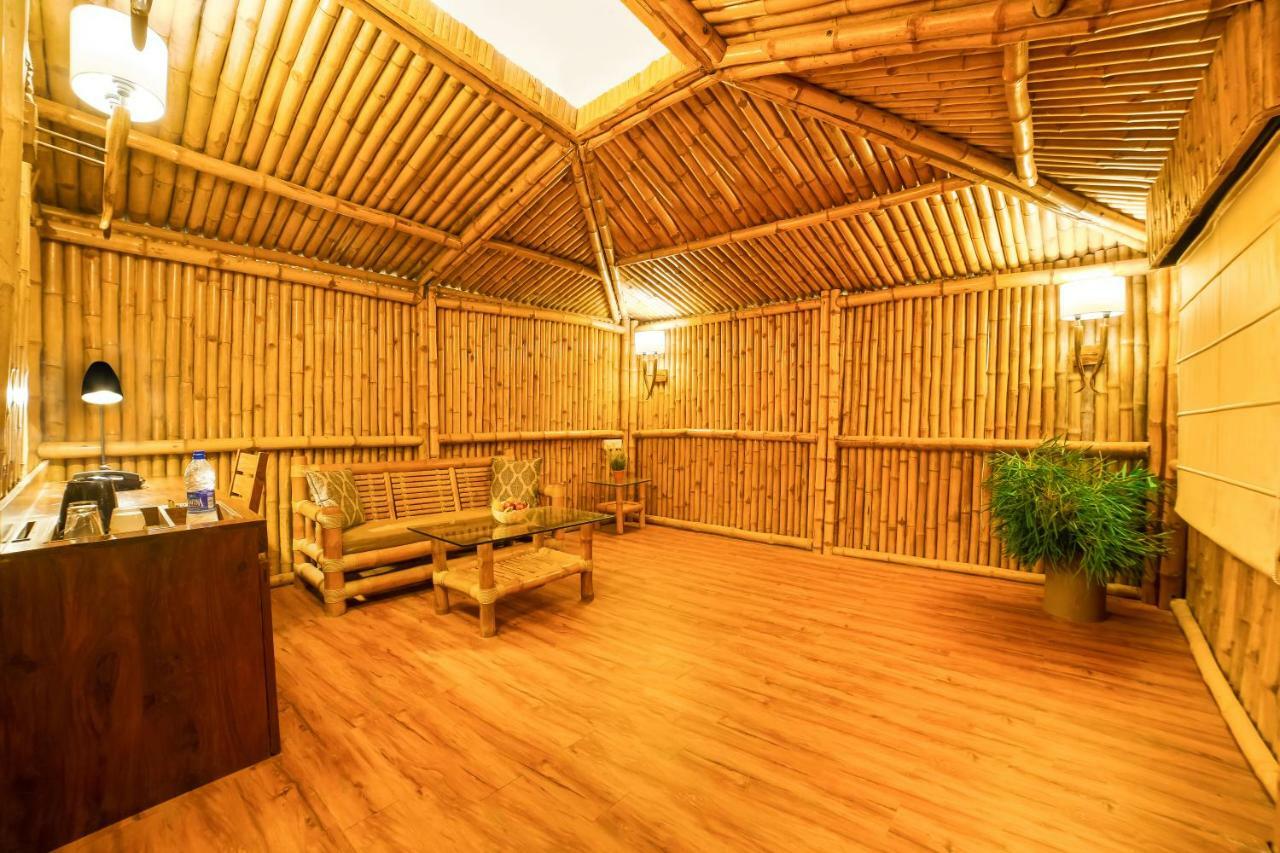 Lemon Tree Wildlife Resort, Bandhavgarh Tala  Exterior photo