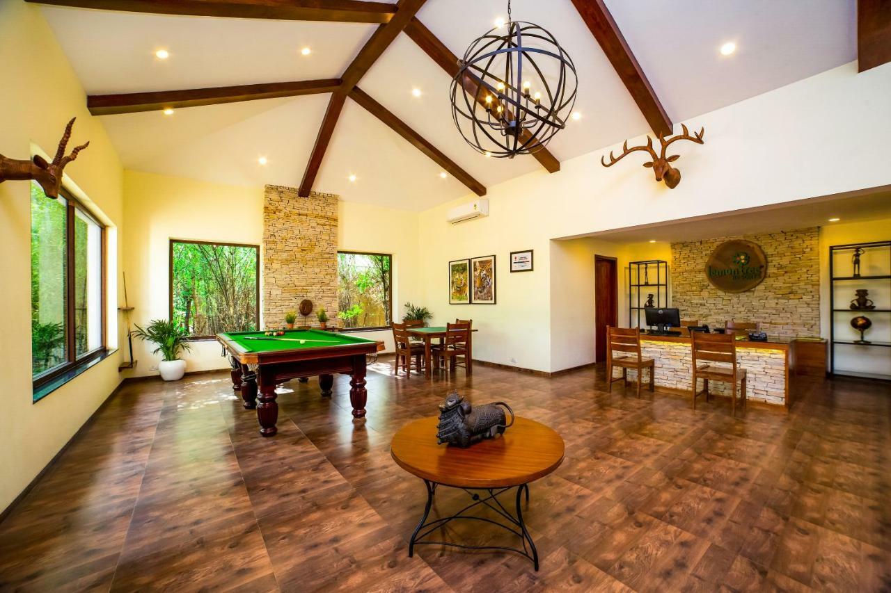 Lemon Tree Wildlife Resort, Bandhavgarh Tala  Exterior photo